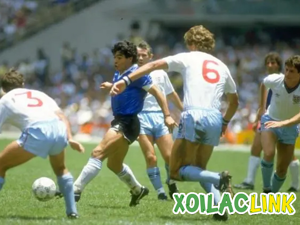 Điểm lại những bàn thắng đẹp nhất thế giới từ trước đến nay