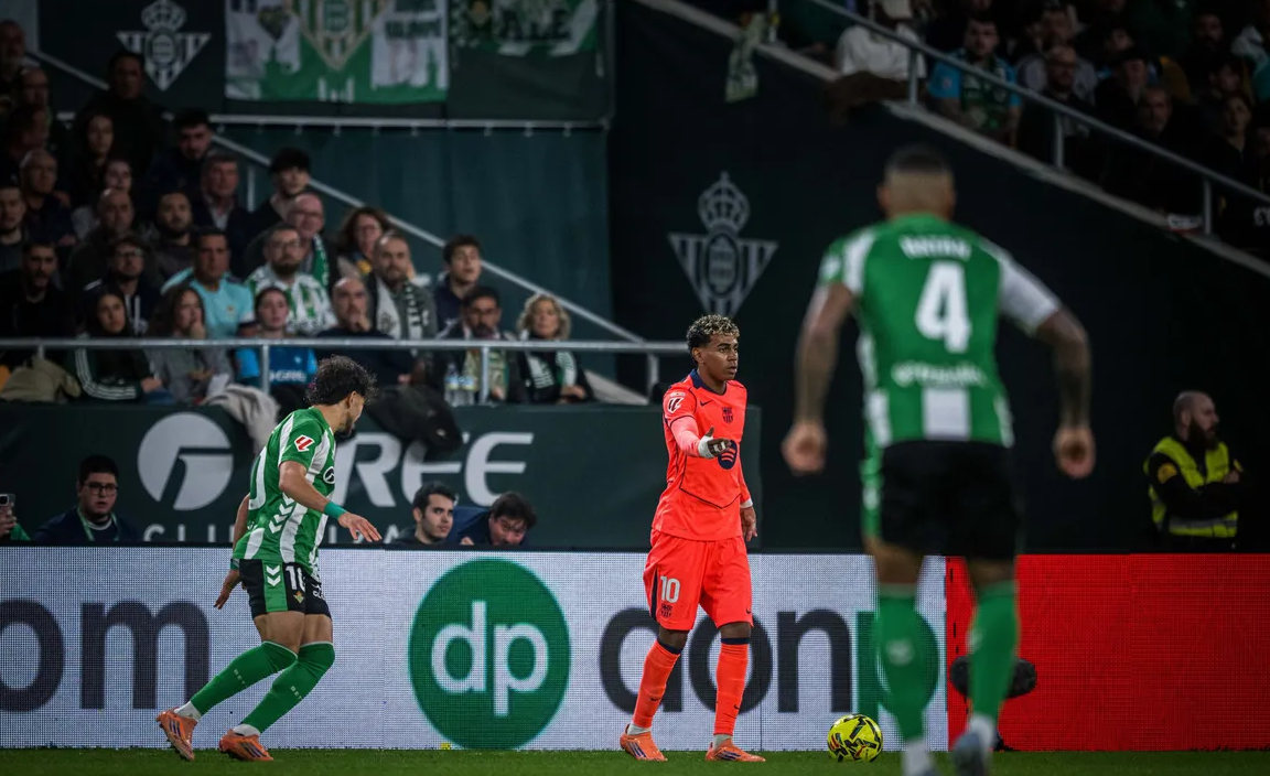 Real Betis vs Barcelona (00:30 – 07/12) | Xem lại trận đấu