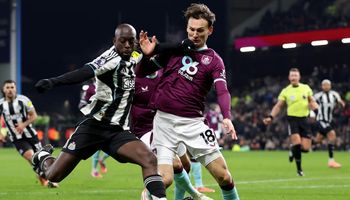 Burnley vs Newcastle United (02:30 – 31/12) | Xem lại trận đấu